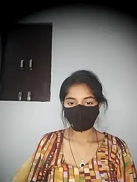 Snapshot of Sexey-Puja chatting on October 27, 12:15 am Sexey-Puja online show from October 27, 12:15 am