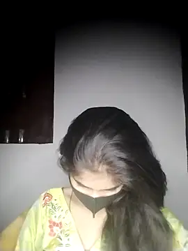 Snapshot of Sexey-Puja chatting on November 13, 10:25 am Sexey-Puja online show from November 13, 10:25 am