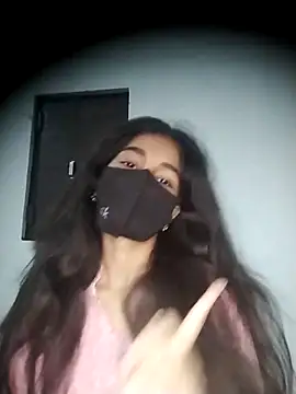 Snapshot of Sexey-Puja chatting on December 2, 10:53 am Sexey-Puja online show from December 2, 10:53 am