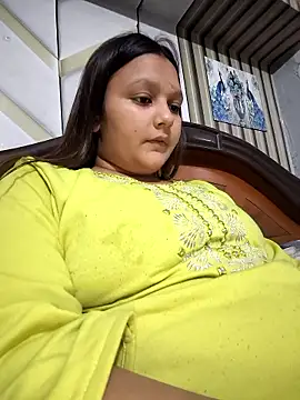 Anushka14321 online show from January 7, 4:20 pm