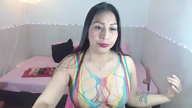 Snapshot of Mariajose202 chatting on May 5, 2:08 am Mariajose202 online show from May 5, 2:08 am