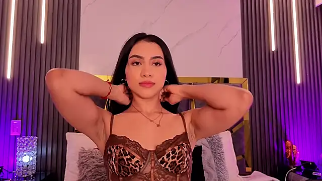 Snapshot of ScarletTorres chatting on April 19, 1:32 pm ScarletTorres online show from April 19, 1:32 pm