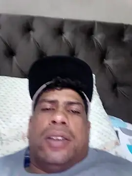 Snapshot of paulinhogostosinho chatting on October 28, 10:01 pm paulinhogostosinho online show from October 28, 10:01 pm