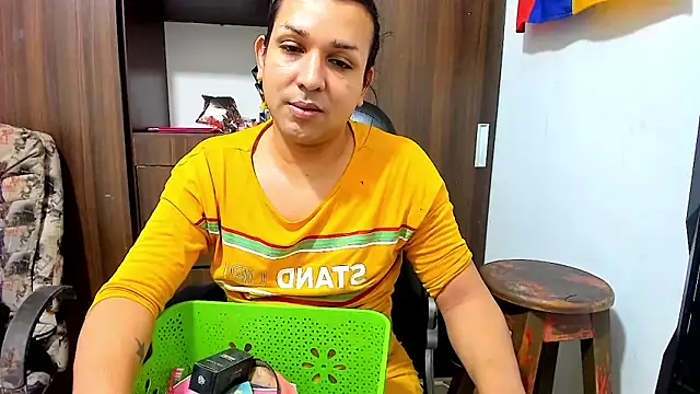 miss bigcockts online show from February 23, 11:07 am