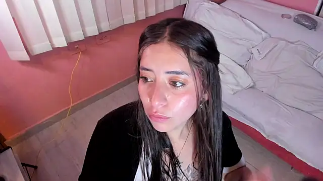 Keyla ruiz  online show from June 17, 6:31 pm