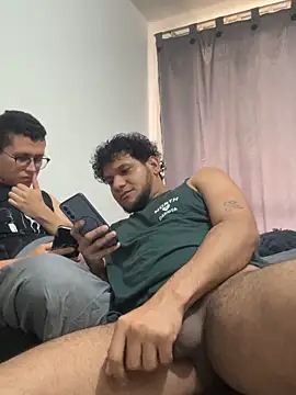 Kurtxxx22 online show from May 2, 3:17 pm
