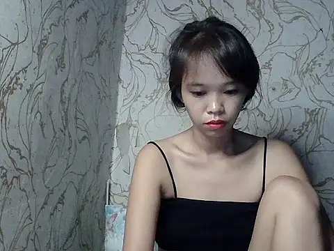 Snapshot of sweetdolly27 chatting on July 15, 8:58 pm sweetdolly27 online show from July 15, 8:58 pm