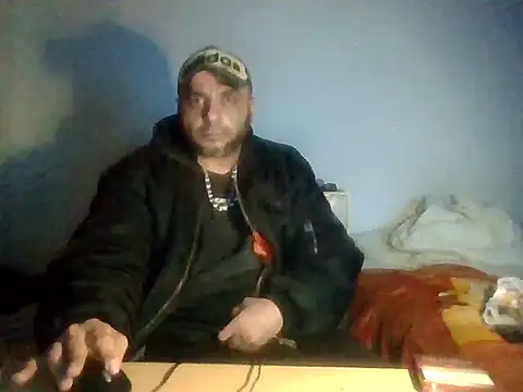 Snapshot of SmokedAlloy2 chatting on November 30, 4:44 pm SmokedAlloy2 online show from November 30, 4:44 pm