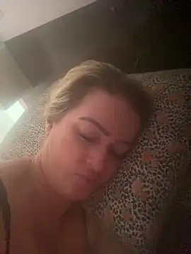 Alerquinasc online show from February 2, 7:56 pm