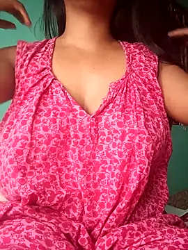 Snapshot of yoursexy_rumi chatting on November 16, 5:24 am yoursexy rumi online show from November 16, 5:24 am