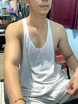 Snapshot of ieat_monsters chatting on November 27, 9:22 am ieat monsters online show from November 27, 9:22 am