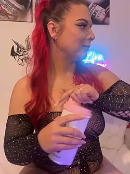 Snapshot of BabySinX chatting on March 4, 1:50 pm BabySinX online show from March 4, 1:50 pm