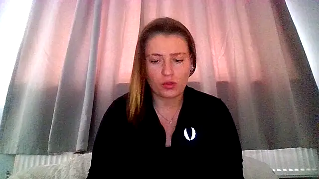 Snapshot of RUBY-ROSE-SWINGS chatting on November 11, 11:10 am RUBY-ROSE-SWINGS online show from November 11, 11:10 am