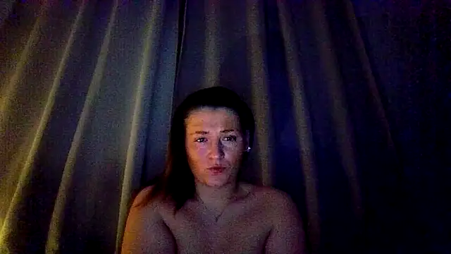 Snapshot of RUBY-ROSE-SWINGS chatting on November 22, 8:19 pm RUBY-ROSE-SWINGS online show from November 22, 8:19 pm