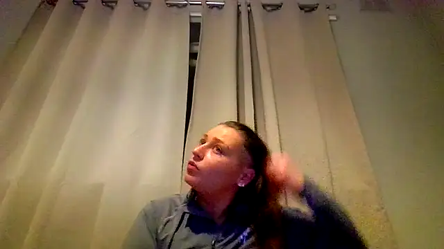 Snapshot of RUBY-ROSE-SWINGS chatting on December 3, 5:59 am RUBY-ROSE-SWINGS online show from December 3, 5:59 am