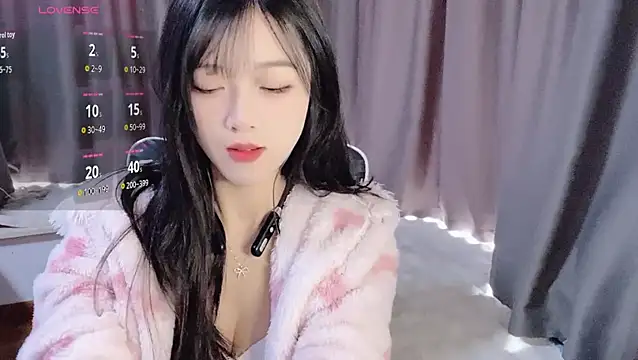 Snapshot of Cicicici-cc chatting on December 15, 3:44 am Cicicici-cc online show from December 15, 3:44 am