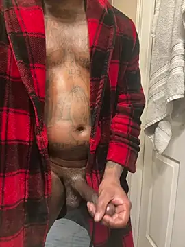 StandOnthatboy online show from February 21, 4:08 pm