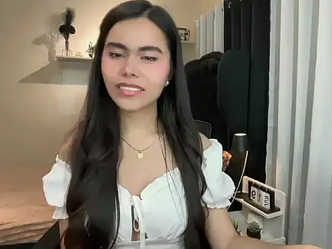 Princess Material online show from June 18, 4:00 pm
