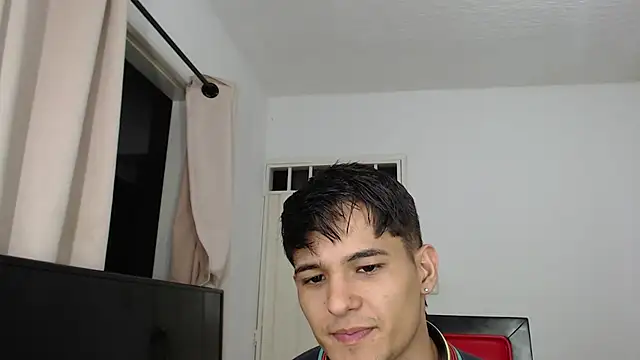Alex mojica online show from October 10, 5:06 am