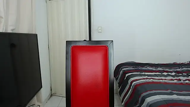 Snapshot of Alex_mojica chatting on November 26, 6:25 am Alex mojica online show from November 26, 6:25 am