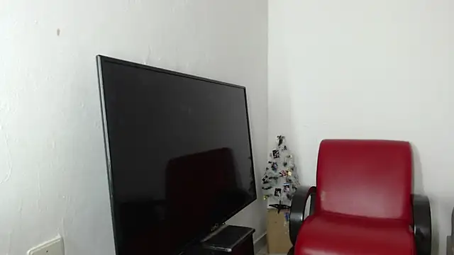 Snapshot of Alex_mojica chatting on November 30, 7:34 am Alex mojica online show from November 30, 7:34 am