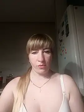 Snapshot of babyjessi chatting on May 9, 8:14 pm babyjessi online show from May 9, 8:14 pm