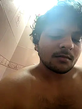 Snapshot of Kira_1413 chatting on November 5, 3:06 am Kira 1413 online show from November 5, 3:06 am