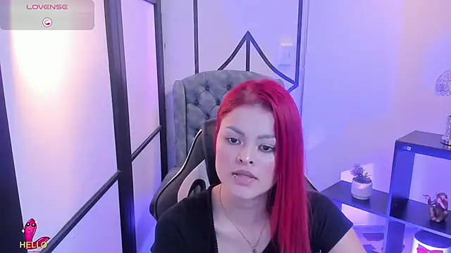 Snapshot of NahomiRichards_ chatting on January 9, 7:00 am NahomiRichards online show from January 9, 7:00 am