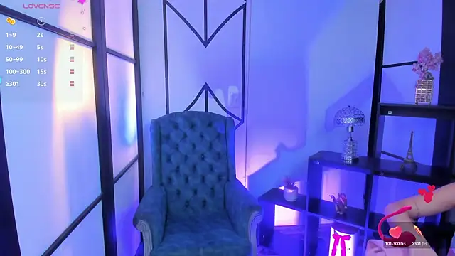 Snapshot of NahomiRichards_ chatting on January 16, 5:33 am NahomiRichards online show from January 16, 5:33 am