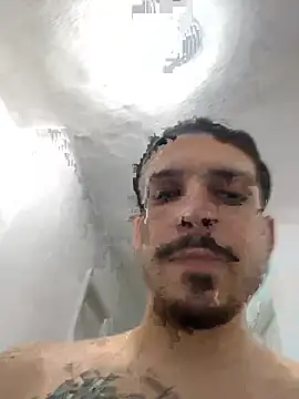 Snapshot of branquintatto chatting on October 13, 6:46 am branquintatto online show from October 13, 6:46 am