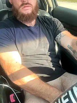 bearcub300 online show from September 30, 8:47 pm