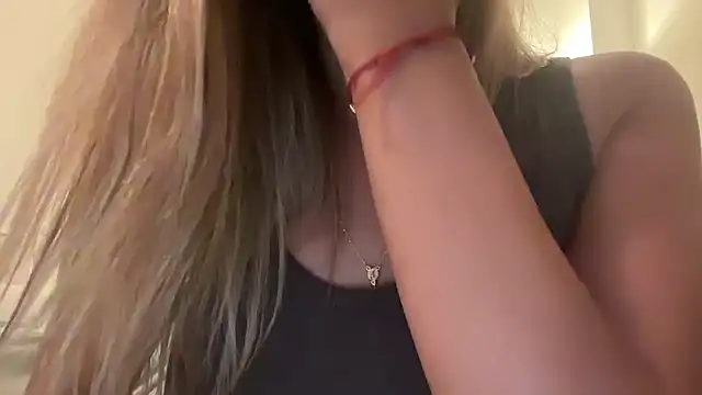 prettyykitty22 online show from July 22, 3:09 am
