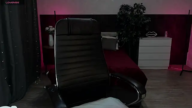 Sexy Alexia69 online show from November 2, 2:08 pm