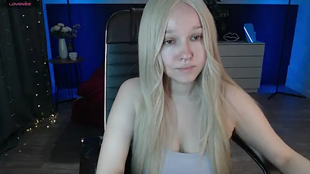 Sexy Alexia69 online show from November 21, 10:36 am