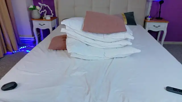 KimoraJoy online show from March 12, 1:12 am