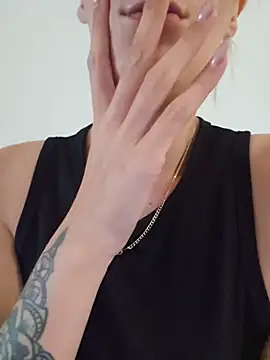 Snapshot of Mila_Luciphya chatting on May 29, 4:27 pm Mila Luciphya online show from May 29, 4:27 pm