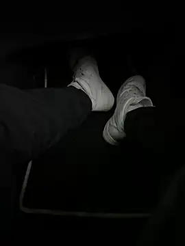 Snapshot of Manu97k chatting on September 24, 4:54 pm Manu97k online show from September 24, 4:54 pm