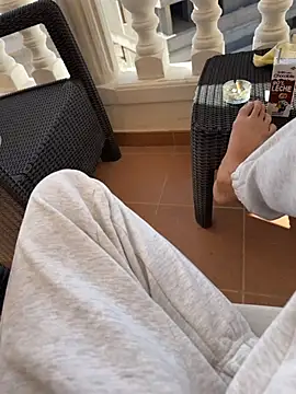 Snapshot of Manu97k chatting on November 23, 12:38 pm Manu97k online show from November 23, 12:38 pm