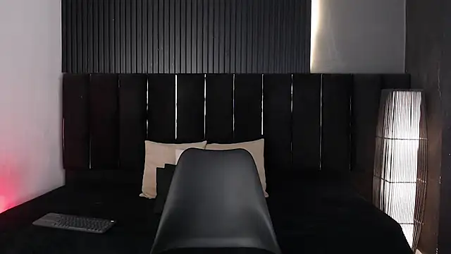 Dominic ghost online show from March 26, 12:39 am