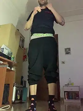 TORAKIKI79 online show from March 2, 9:10 pm