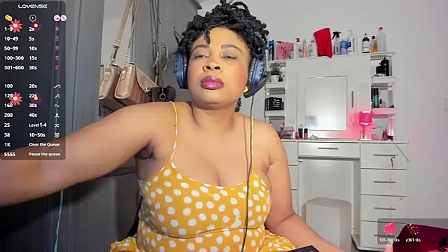 LiloTorontoo online show from March 13, 12:45 pm