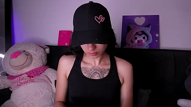 Alynn Bri  online show from August 2, 6:06 pm