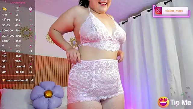 violett mae online show from April 28, 12:09 am