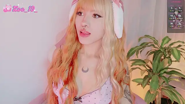 cuteezoe online show from February 18, 12:06 am