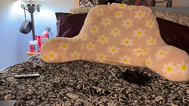 onlysunidreamss online show from November 27, 2:35 am