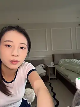 Snapshot of shishi0688 chatting on April 26, 9:51 am shishi0688 online show from April 26, 9:51 am