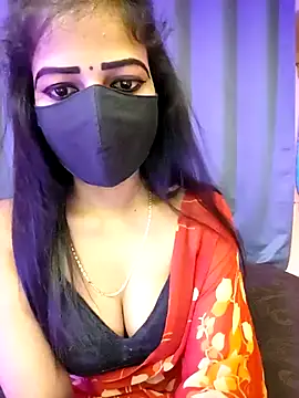 Misss-julli online show from April 5, 1:36 am