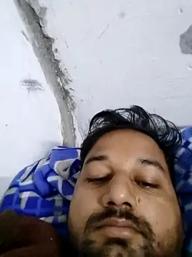 Snapshot of sumit_19 chatting on November 18, 10:14 pm sumit 19 online show from November 18, 10:14 pm