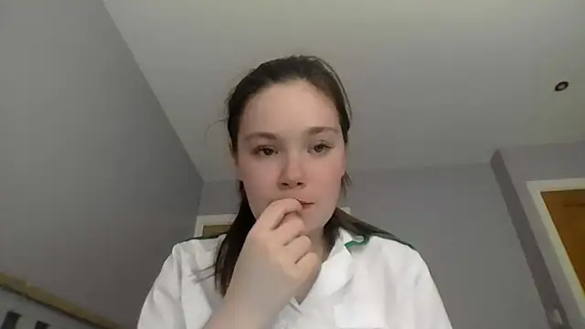 Snapshot of SexyKatiex chatting on June 3, 4:12 pm SexyKatiex online show from June 3, 4:12 pm