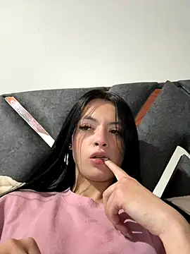 LiaCollings online show from September 19, 11:55 am